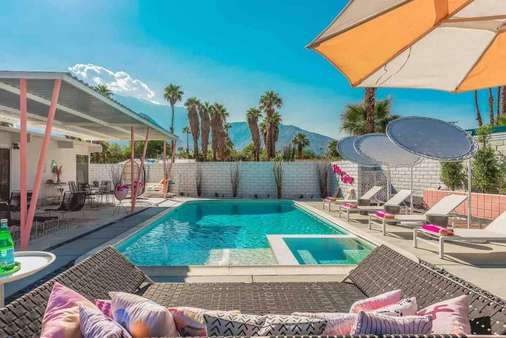 Alexander: Retro Chic Oasis 2023 Modernism Showcase House Palm Springs Exteriér fotografie